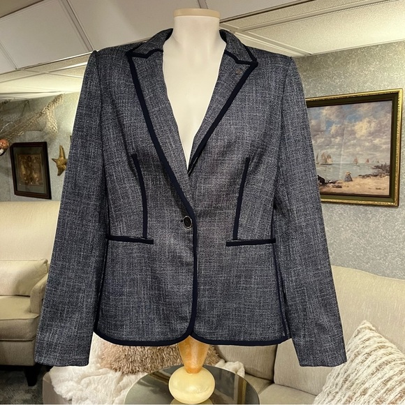 Tommy Hilfiger Jackets & Blazers - TOMMY HILFIGER Womens 10 Navy Blue Tweed Linen Look Jacket Blazer Lapel Logo Pin